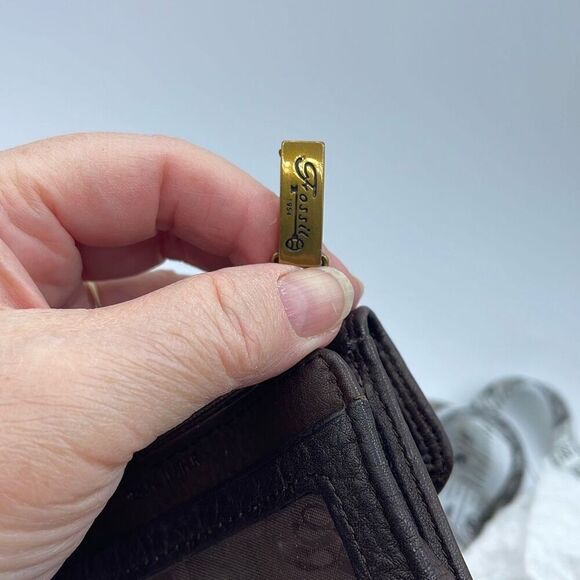 Vintage Fossil brown leather bi fold wallet. - Picture 8 of 8